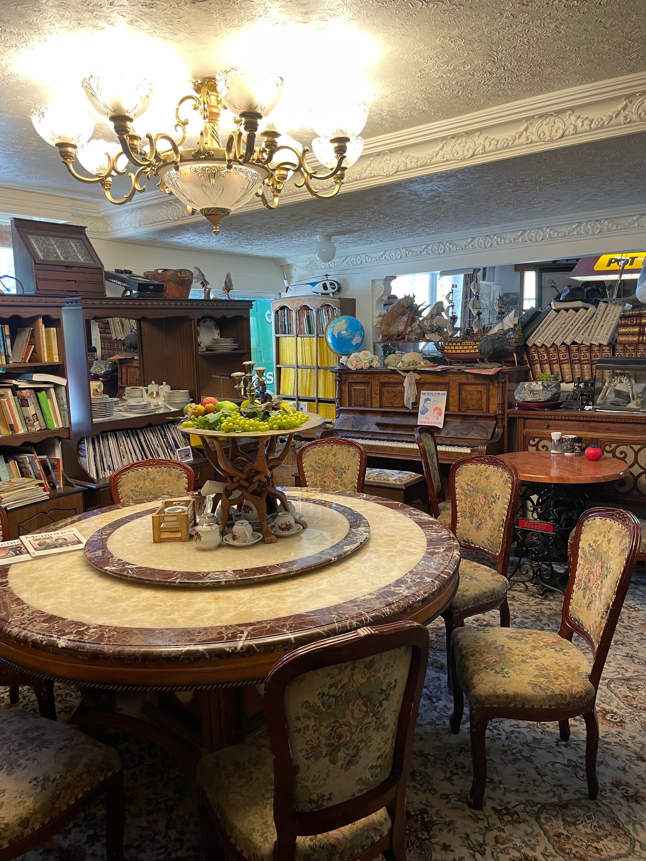 Diluvio en Mildford Track en Nueva Zelanda