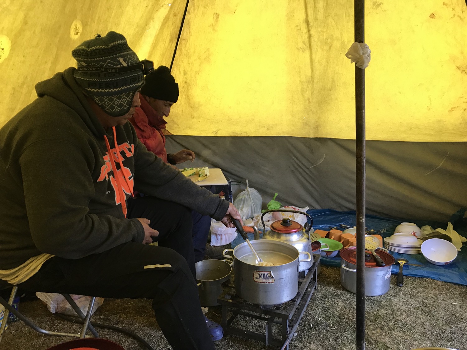 Huayhuash: trek de 8 días entre 4000 y 5000 metros